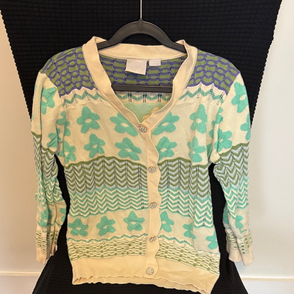 Chic Floral Patterned Cardigan in Cream and Green